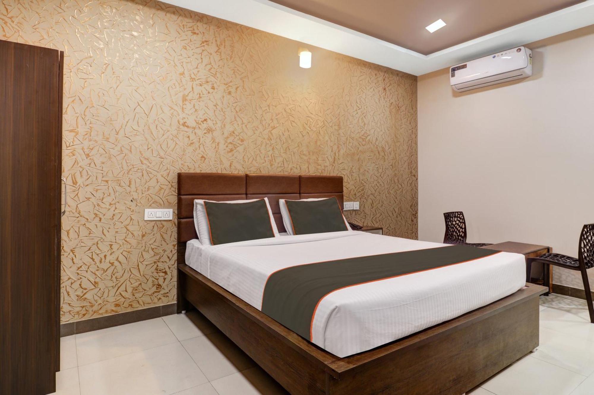 Emara Delight Executives Rooms Bangalore Exterior photo